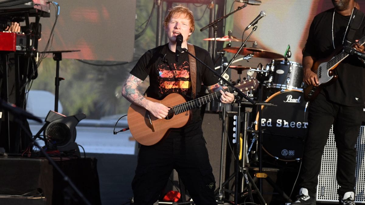 «Shivers»: Ed Sheeran encuentra el amor en su nuevo videoclip