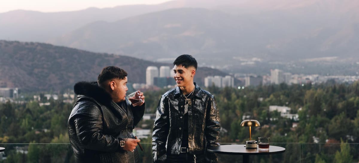 CL - FloyyMenor y Cris Mj