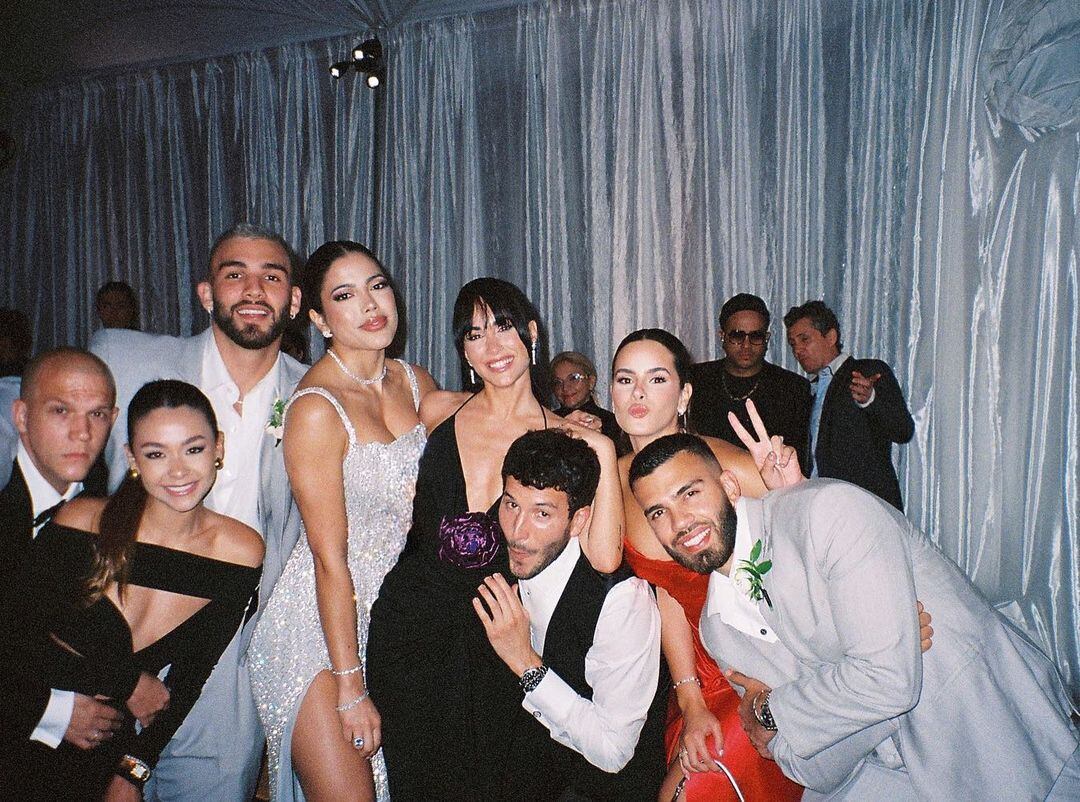 Instagram @aitanax</a>