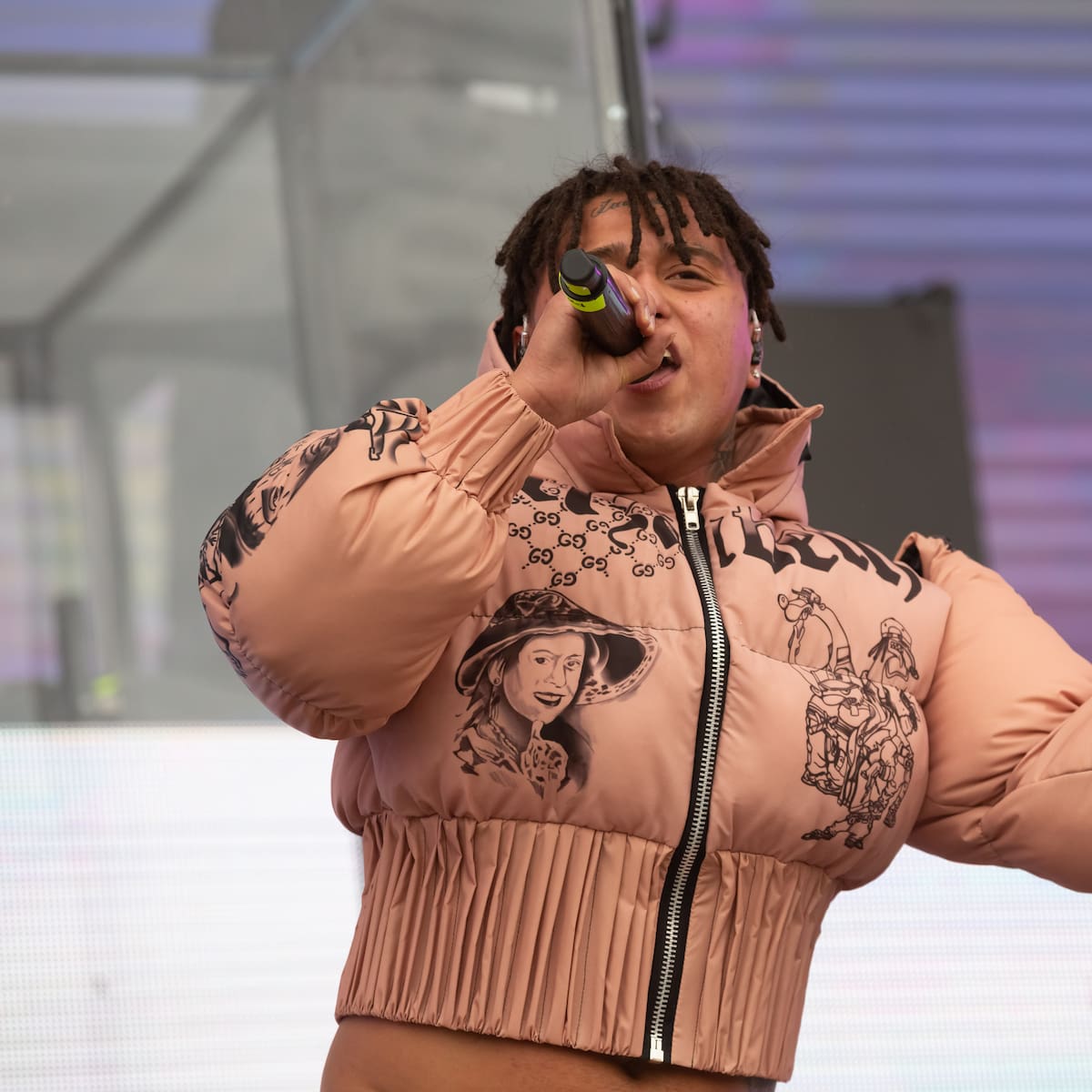 Pablo Chill-E, Amar Azul y Los Charros de Lumaco: el Carnaval Dieciochero que tendrá Recoleta