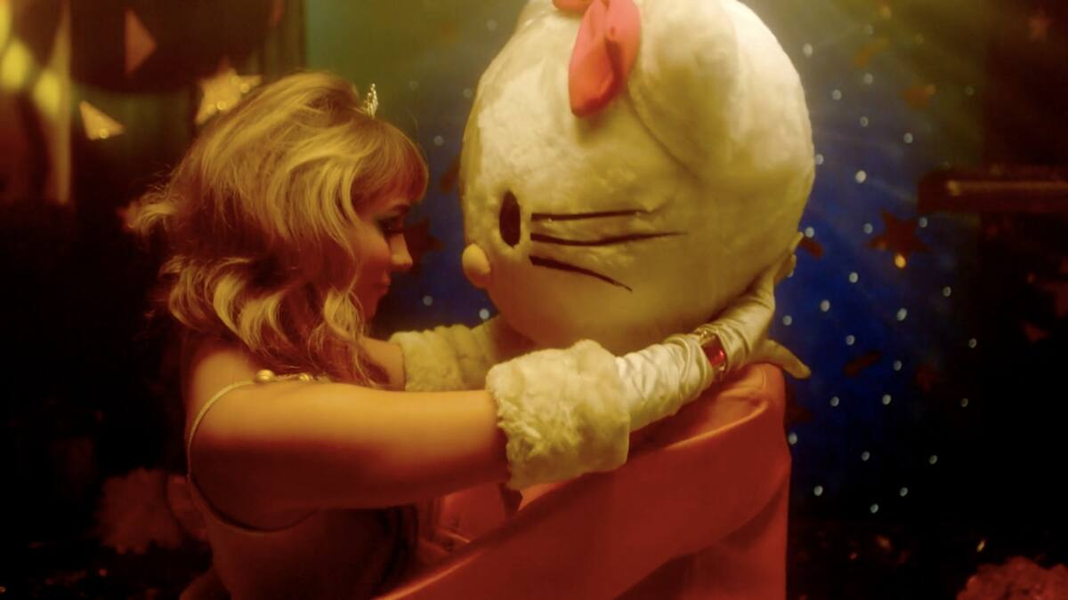 Princesa Alba estrena videoclip de su nuevo single “Miss u bb”