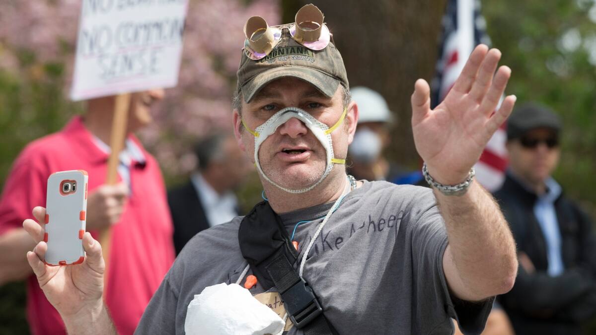 ¡Cuidado! Estudio revela que personas que se niegan a usar mascarillas tendrían rasgos sociópatas