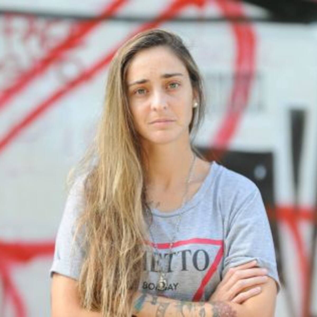 Amenazan de muerte a futbolista argentina que lucha por profesionalizar el futbol femenino