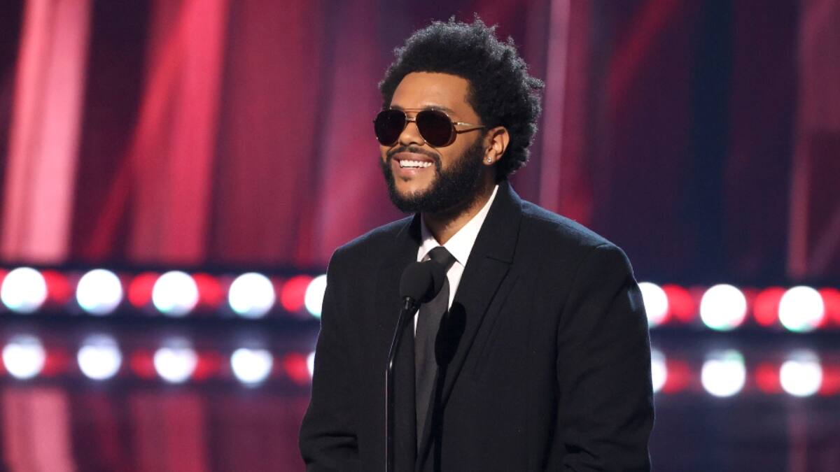 ¡La sigue rompiendo! The Weeknd consigue nuevo récord con «Blinding Lights»