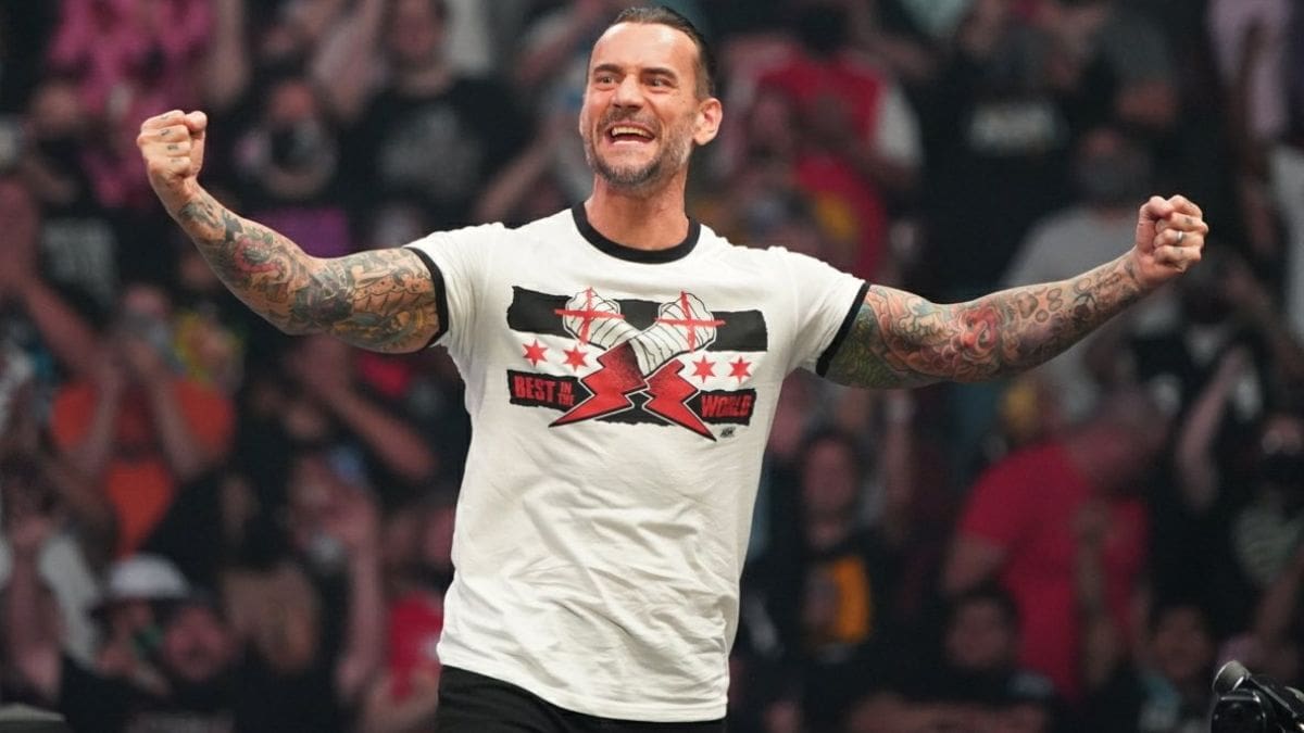 ¡Inesperado! CM Punk vuelve a la lucha libre y los fanáticos estallan de emoción