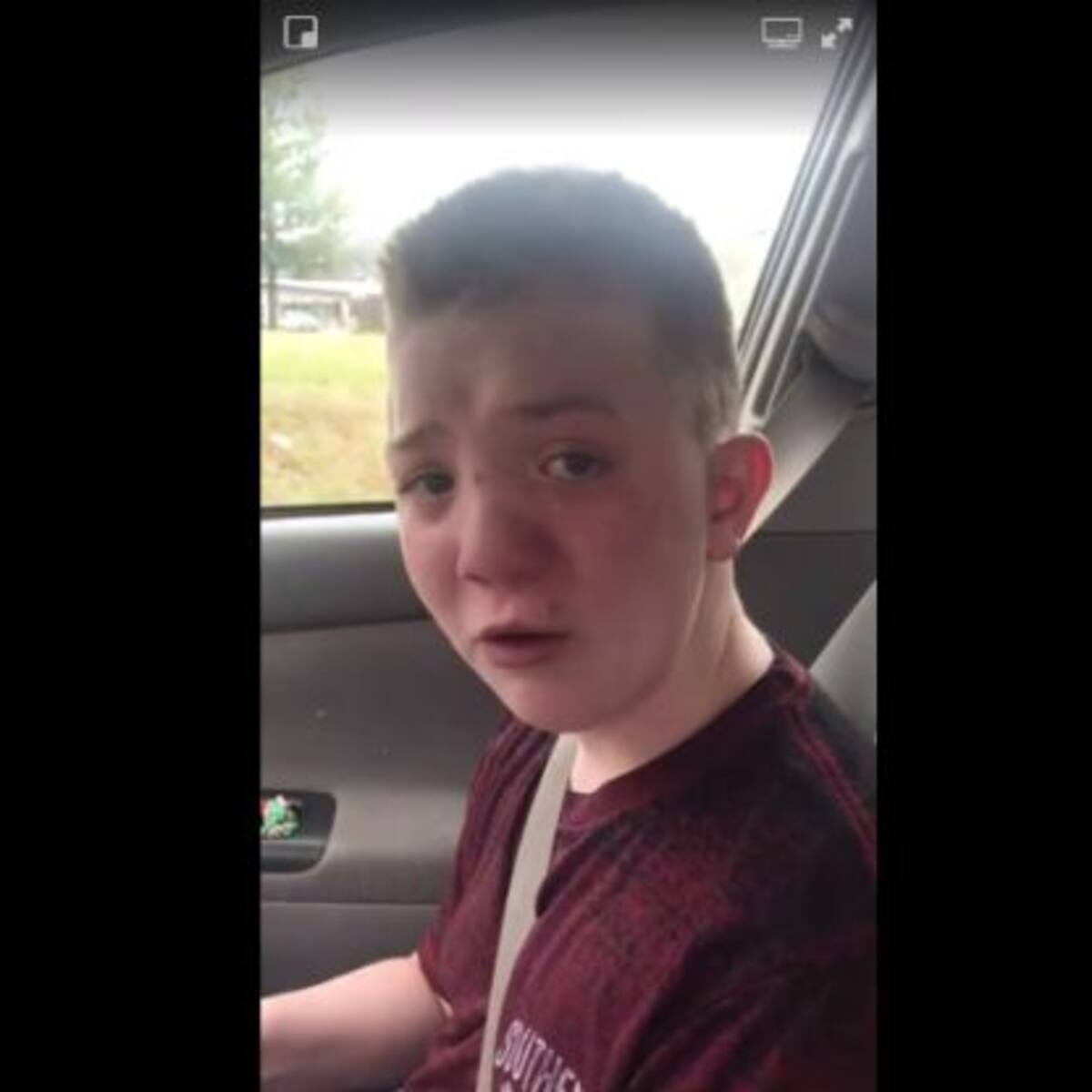 Niño que sufre de Bullyng comparte emotivo video y las celebridades lo apoyan