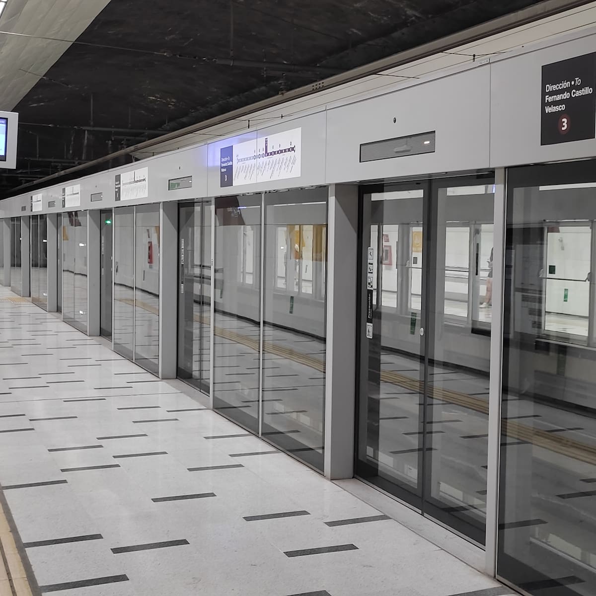 No será un Metro como los demás: así funcionará la futura conexión de Santiago con el aeropuerto
