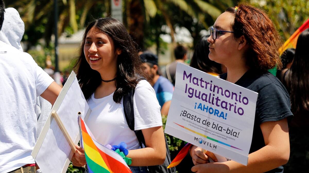 Comisión de Constitución del Senado aprueba Matrimonio Igualitario: Ahora pasará a Comisión de Hacienda