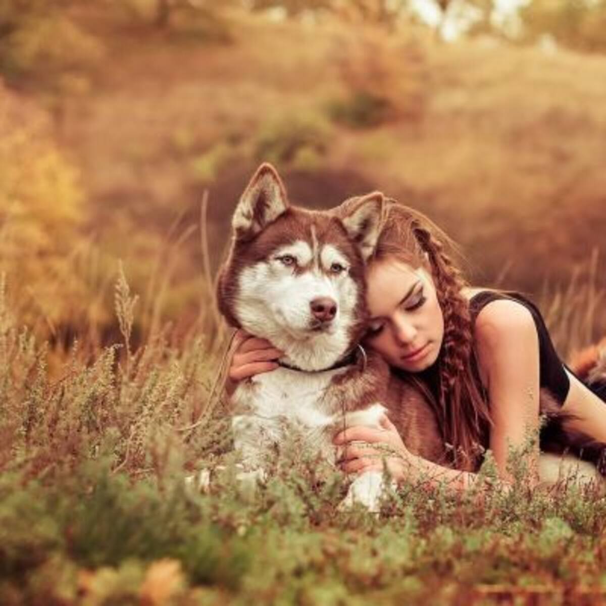 La conexión de las mujeres con sus perros y gatos es tan fuerte como el amor hacia un hijo