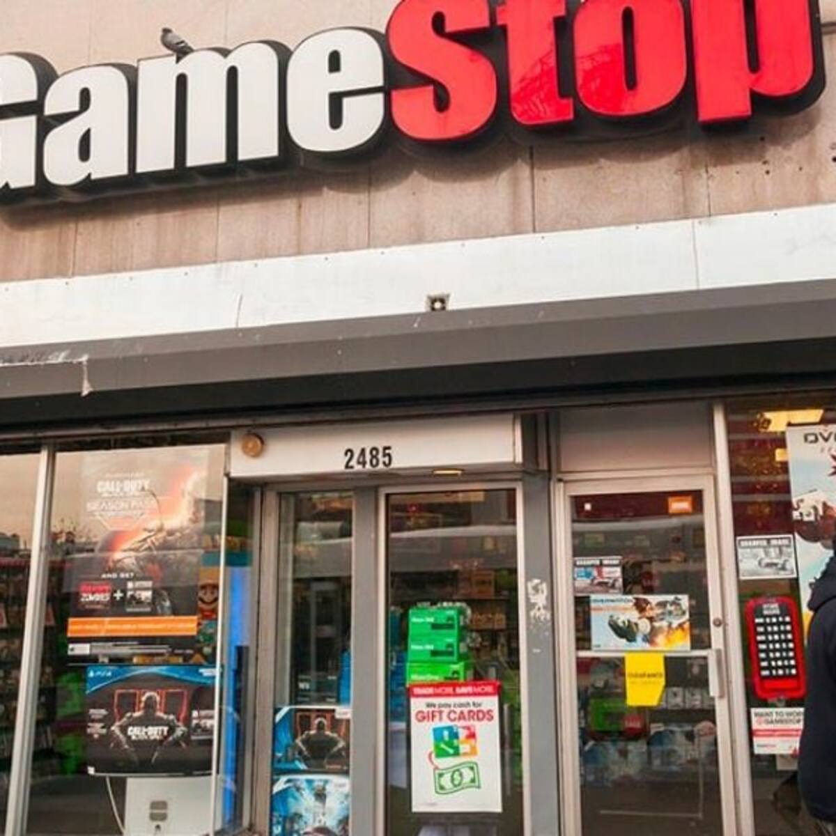 Robinhood se retractó del bloqueo de operaciones tras el caso GameStop