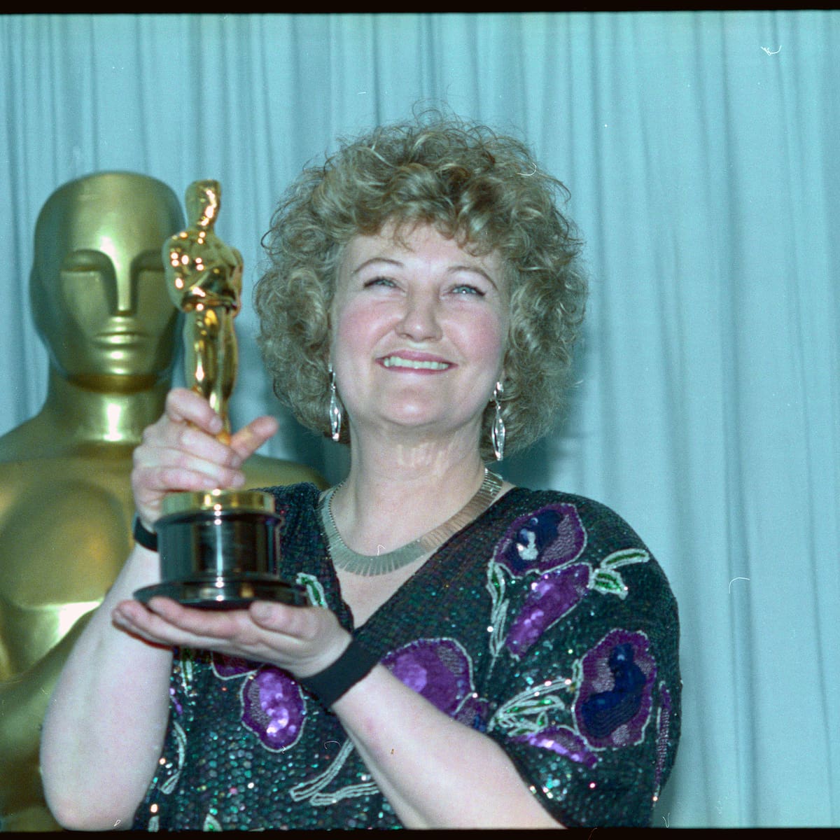 Luto en el cine: Fallece Brenda Fricker, la recordada "Señora de las palomas" en "Mi Pobre Angelito 2" y ganadora del Oscar
