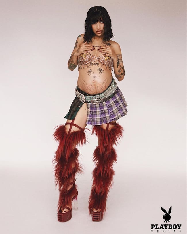 Instagram @cazzu</a>