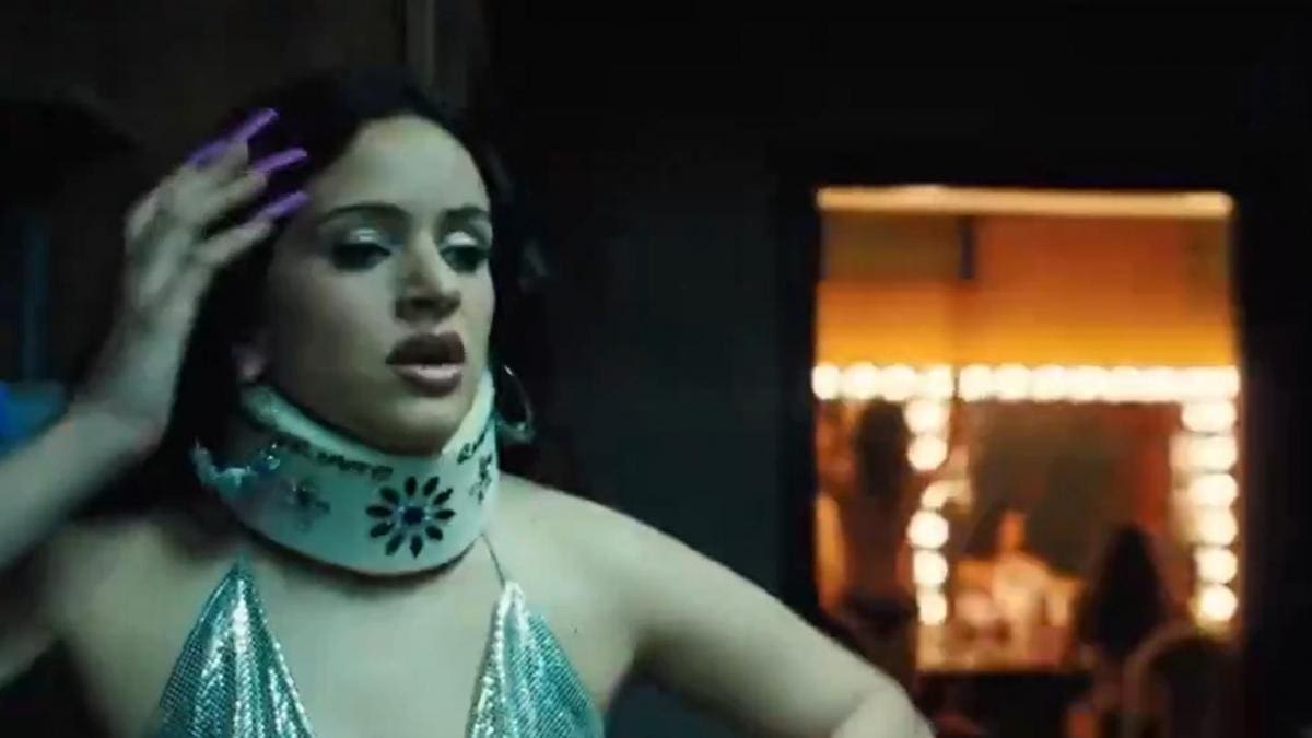 Con líneas en inglés y una personalidad excéntrica: Así fue la primera aparición de Rosalía en "Euphoria"