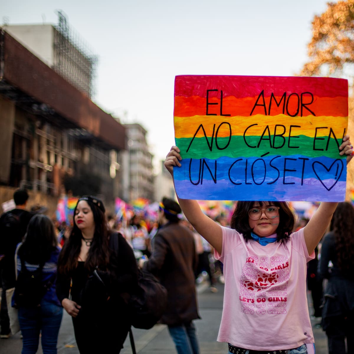 Miles de personas caminaron por la Alameda: Las postales que dejó la Marcha del Orgullo 2026 en Santiago