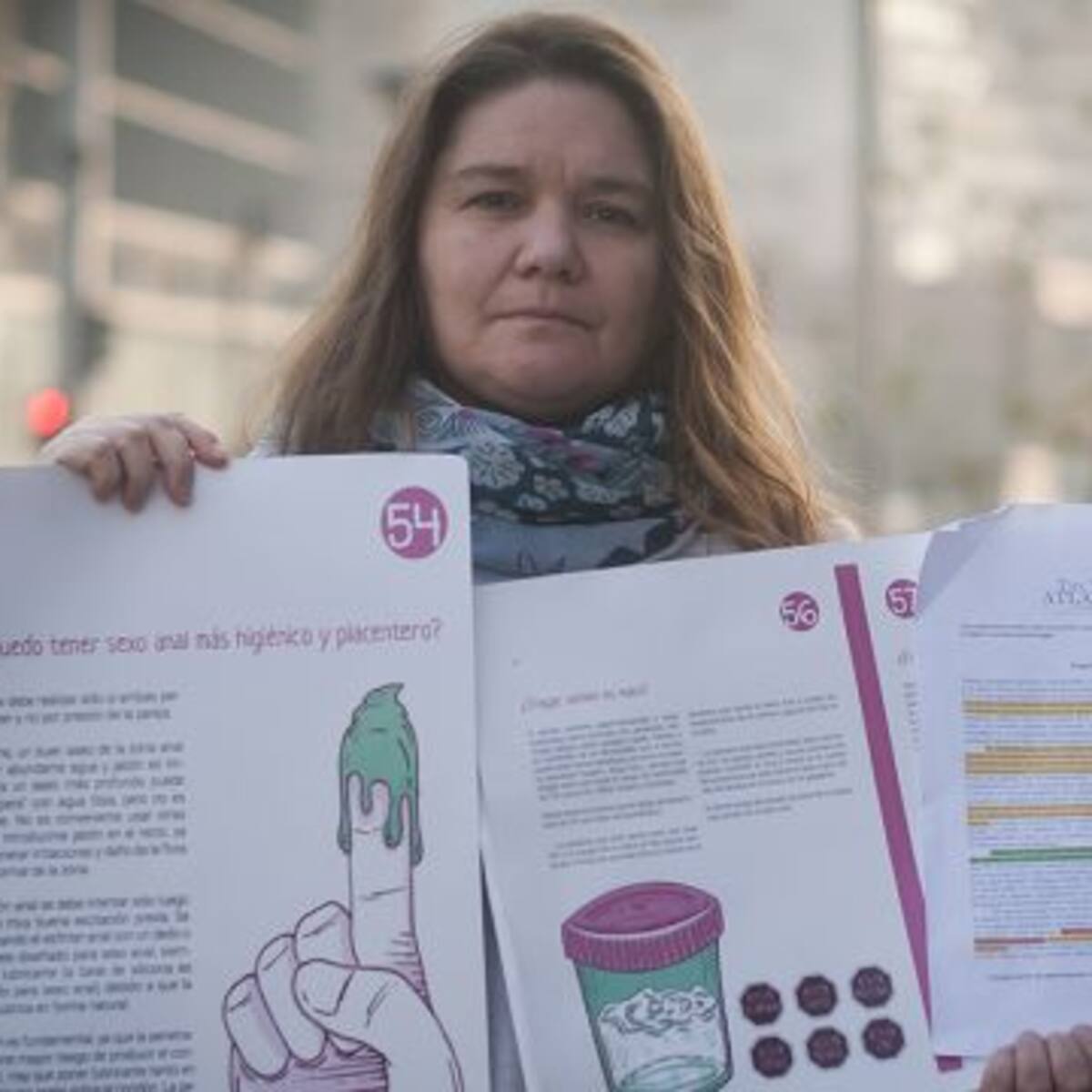 Otra de Marcela Aranda: Ahora quiere denunciar “Rojo” por beso de dos participantes