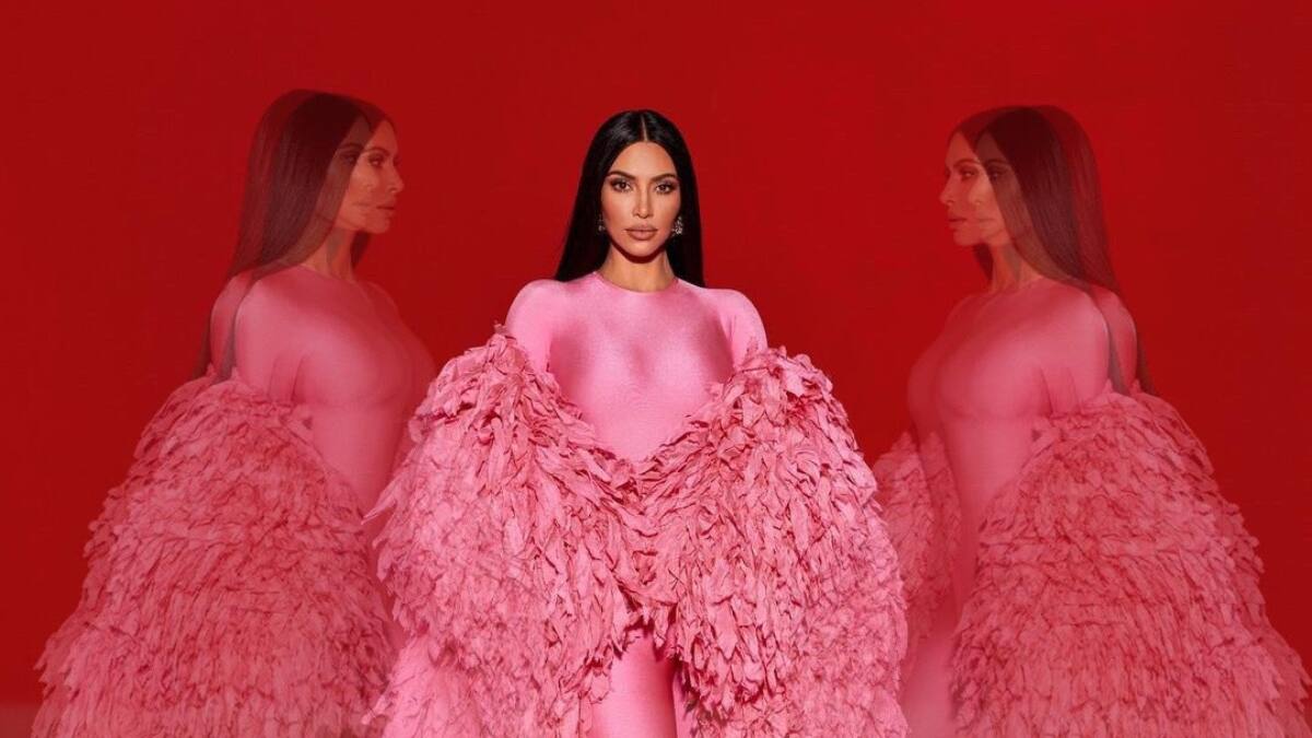 Kim Kardashian es “Ícono de la Moda” en los People’s Choice Awards 2021