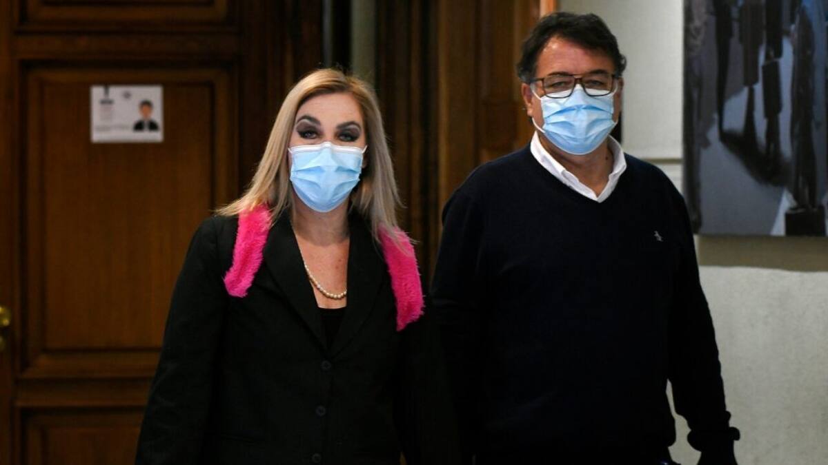 Pamela Jiles y Pablo Maltés ya tendrían inscritos dominios web para otras candidaturas