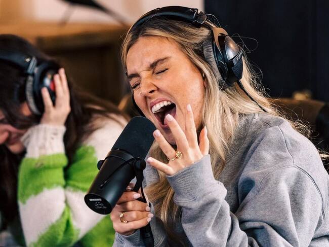 Captura @perrieedwards