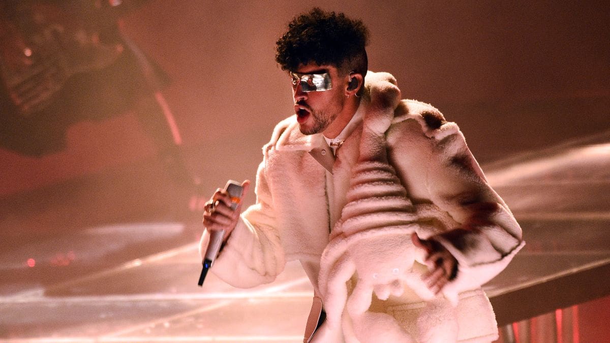 Demandan a Bad Bunny por derechos de autor por su éxito «Safaera»
