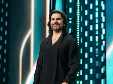 Juanes le pone título y fecha de lanzamiento su décimo segundo álbum de estudio: "JuanesTeban"