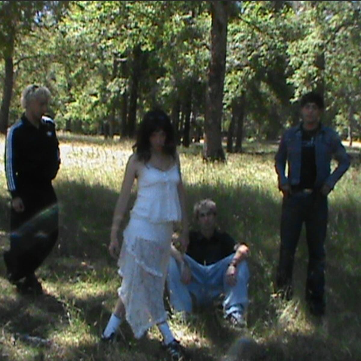 Calentando motores para Lollapalooza Chile 2026: Anttonias presenta su nuevo sencillo "Deja Vu"