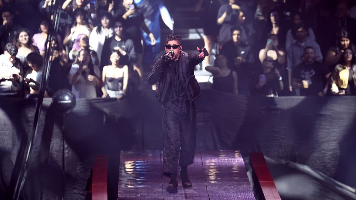 Bad Bunny publicó un video anunciando nueva música próximamente