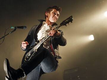 ¡Feliz cumpleaños Alex Turner! 5 canciones de Arctic Monkey que no pueden faltar en tu playlist