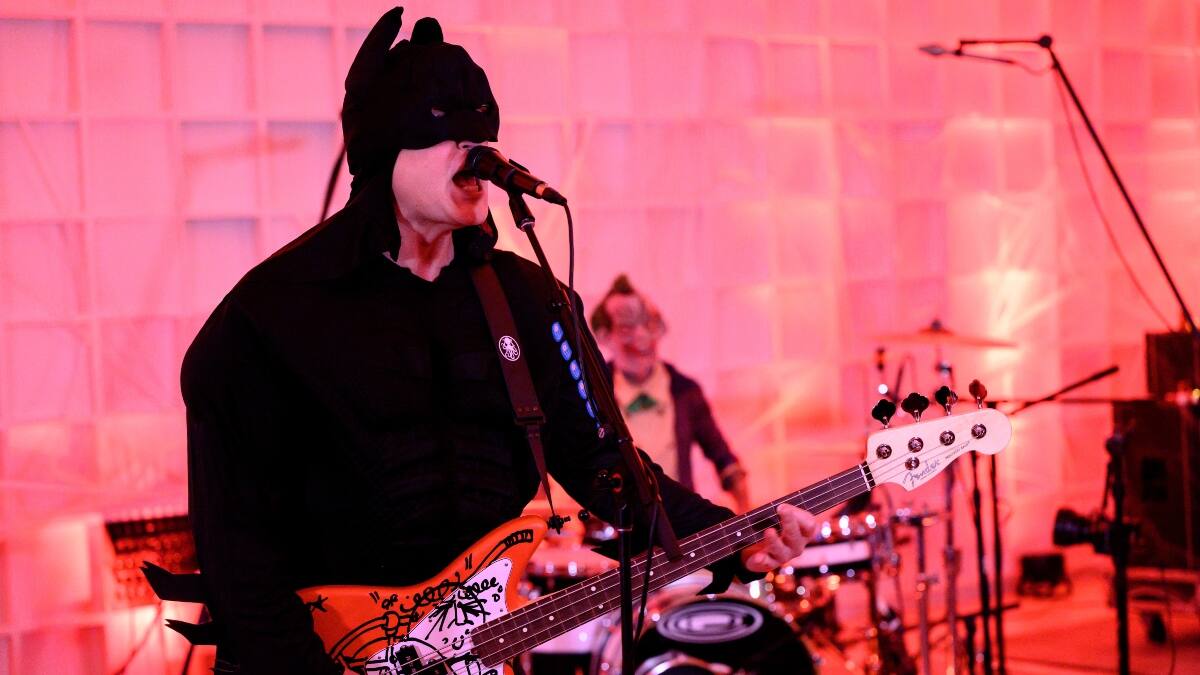 ¡Puro aguante! Mark Hoppus volvió a tocar canciones de Blink 182 tras recuperarse del cáncer