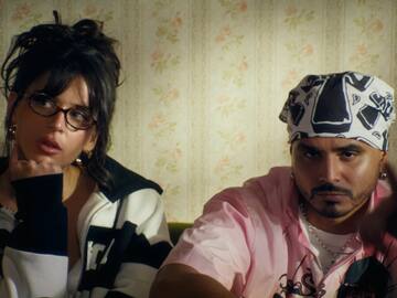 Álvaro Díaz y Nathy Peluso estrenan su colaboración "XQ ERES ASÍ"