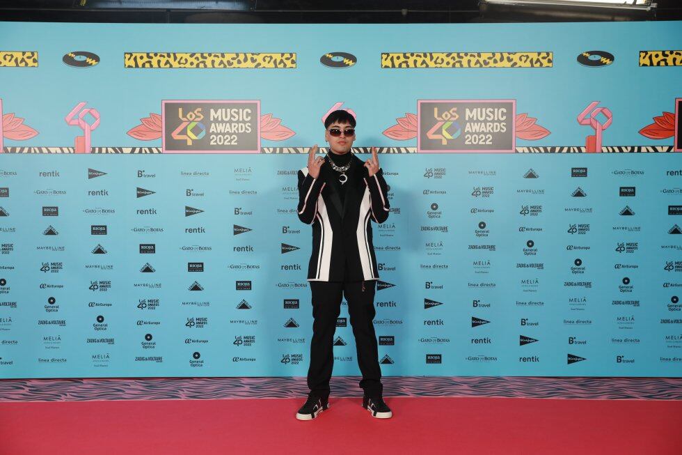 Tiago PZK en la alfombra roja de LOS40 Music Awards 2022 (Foto de Elena Buenavista)
