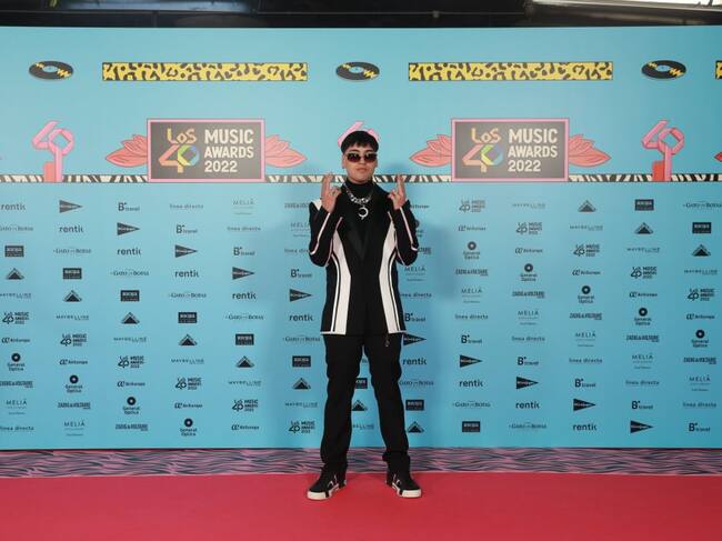 Tiago PZK en la alfombra roja de LOS40 Music Awards 2022 (Foto de Elena Buenavista)