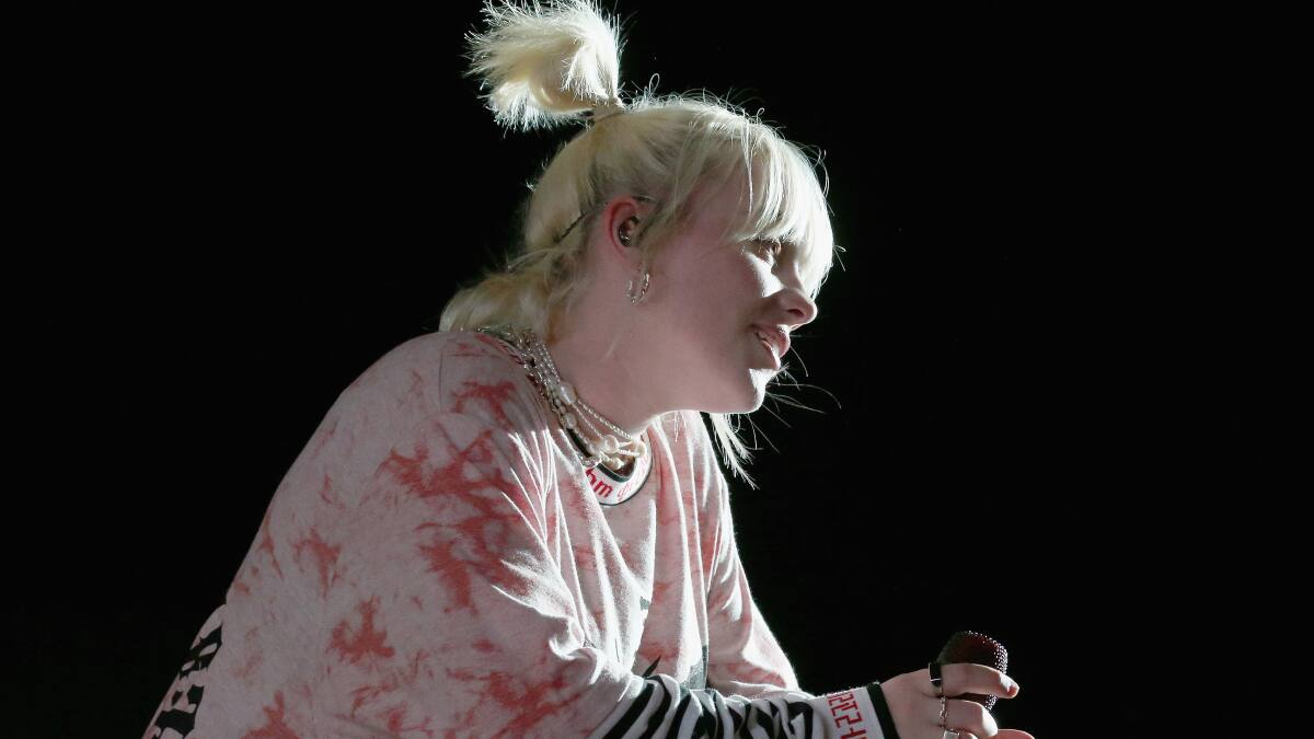 ¡Billie Eilish cumple 20 años y sus fans la celebran con todo!