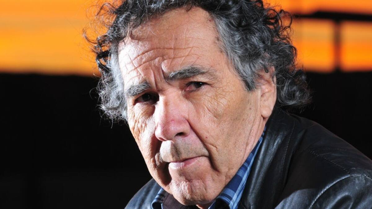 Hernán Rivera Letelier gana el Premio Nacional de Literatura 2022