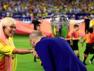 Copa América 2024: Karol G y Abel Pintos interpretan los himnos nacionales en el partido final