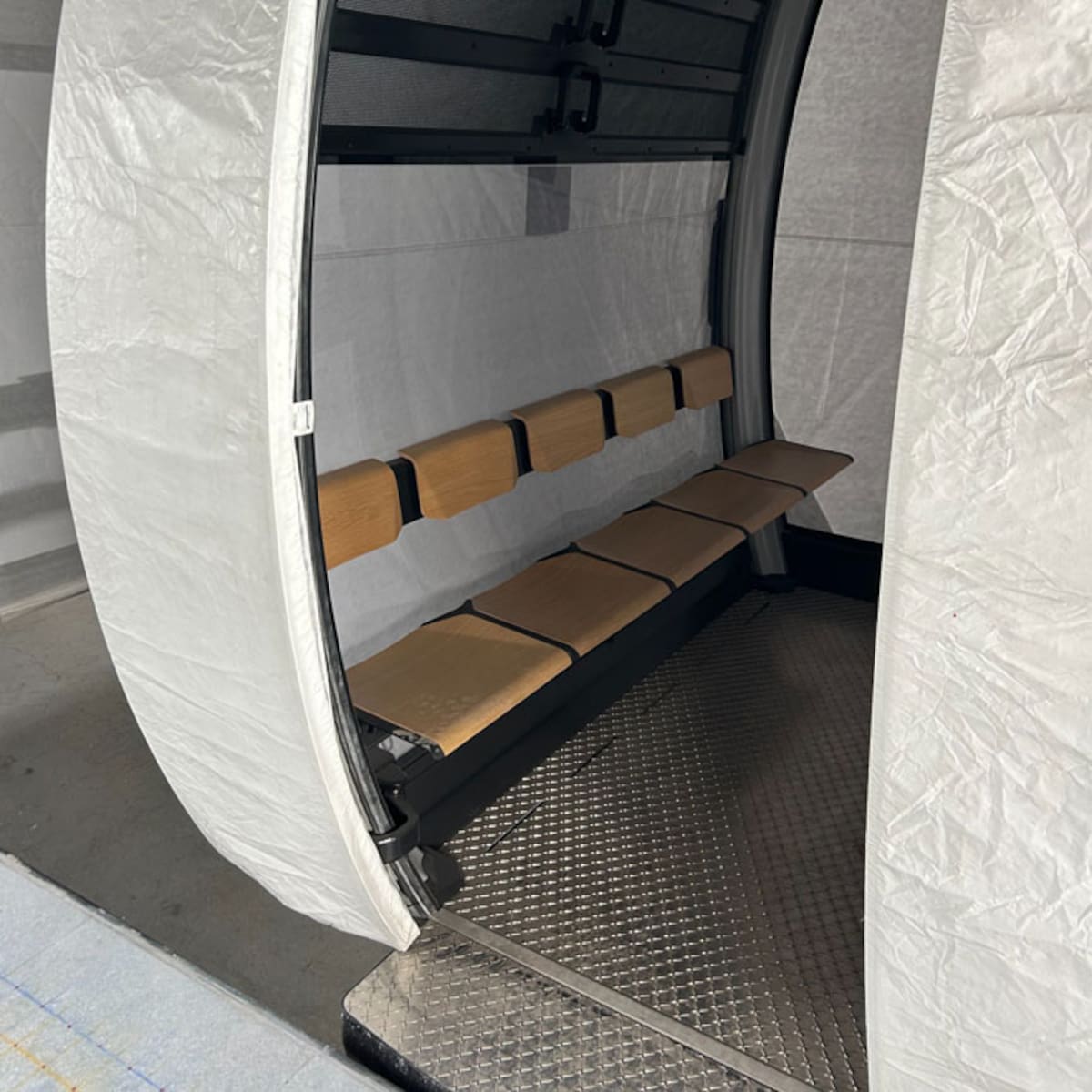 Wi-Fi, cámaras y espacio para 10 pasajeros: así será el Teleférico Bicentenario por dentro