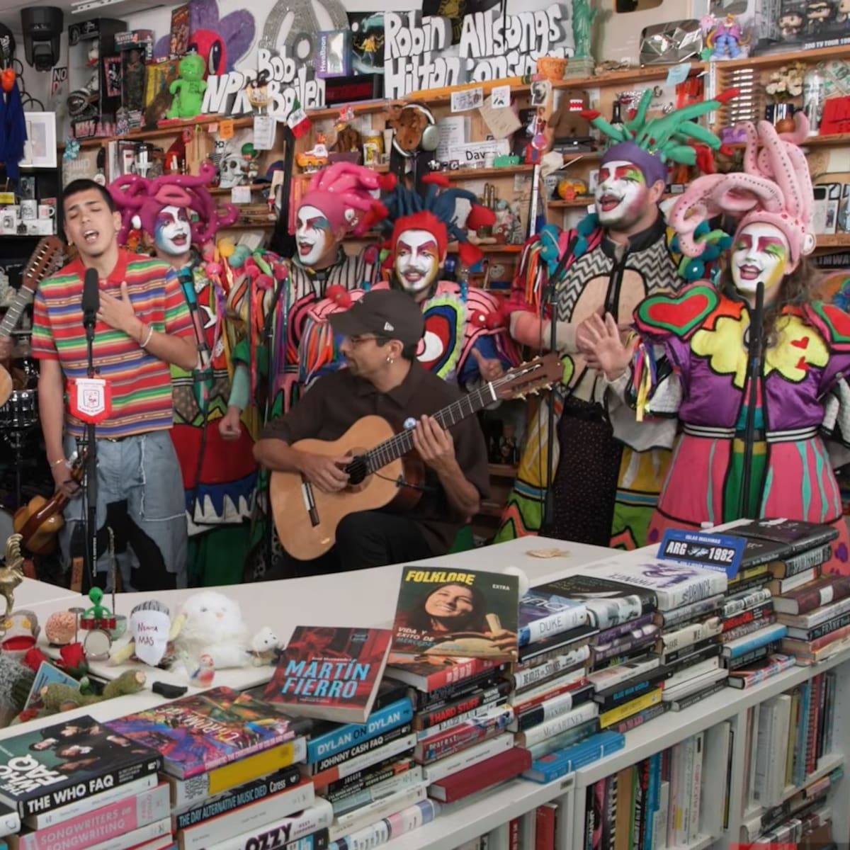 Un hito más al listado: Milo J arrasa con su presentación en Tiny Desk en la previa de su regreso a Chile 2026