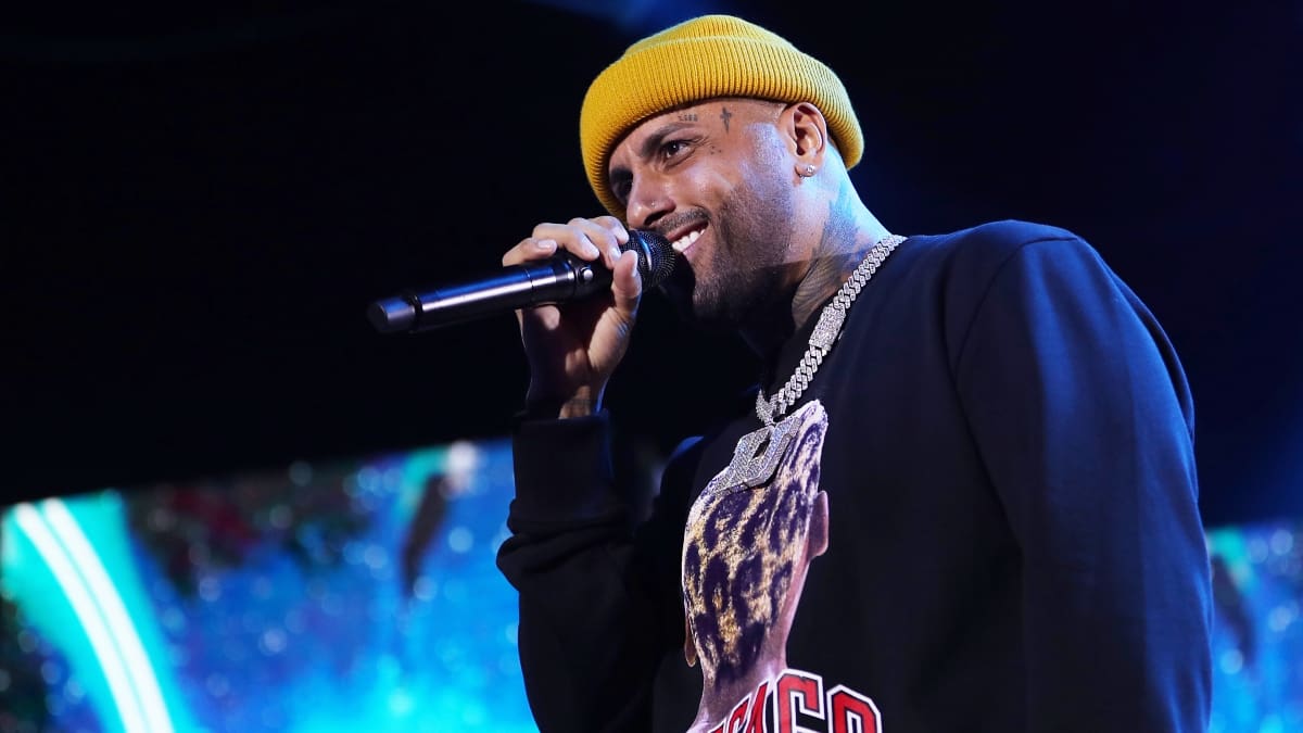 Nicky Jam estrena el videoclip de «Miami», su nueva canción marcada por la tentación