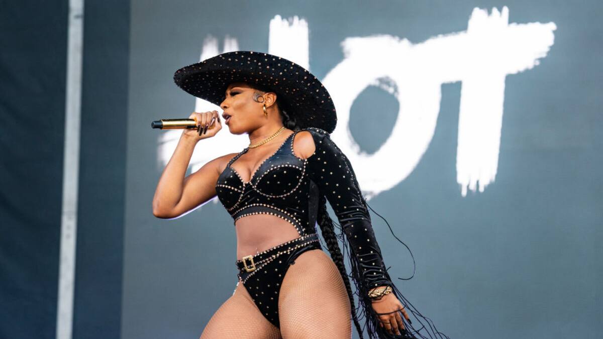 Megan Thee Stallion interrumpe show para protestar contra las leyes de aborto de Texas
