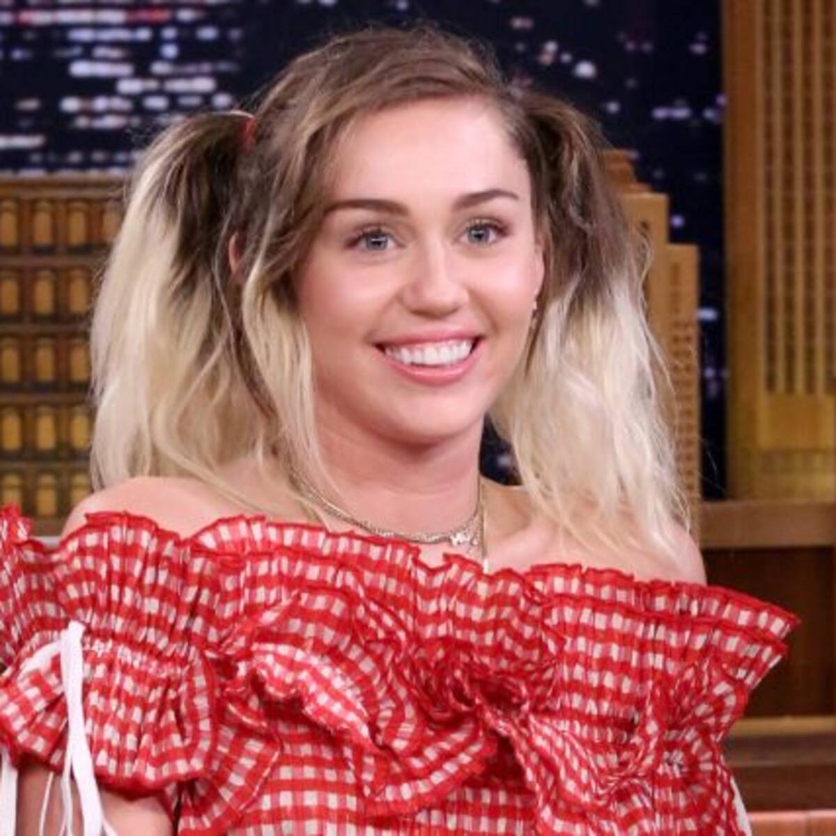 Miley Cyrys, Brad Pitt, Lady Gaga, Beyonce y otros: ¡Mira cuánto gastan!