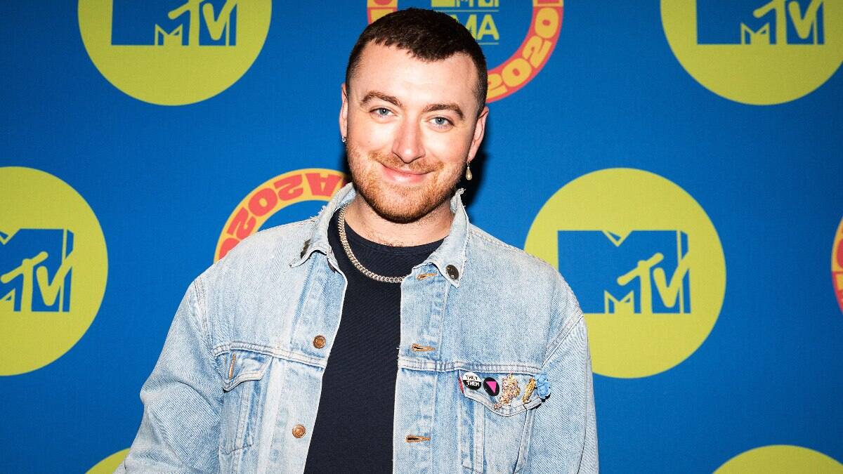 Sam Smith anuncia su regreso con nueva canción «Love Me More» y nos da un pequeño adelanto