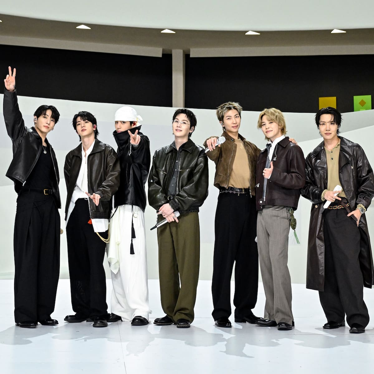 En la previa de su llegada a Chile: BTS suma nuevos hitos en Billboard con "ARIRANG"