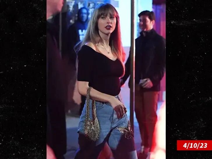 Taylor Swift (Backgrid vía TMZ)