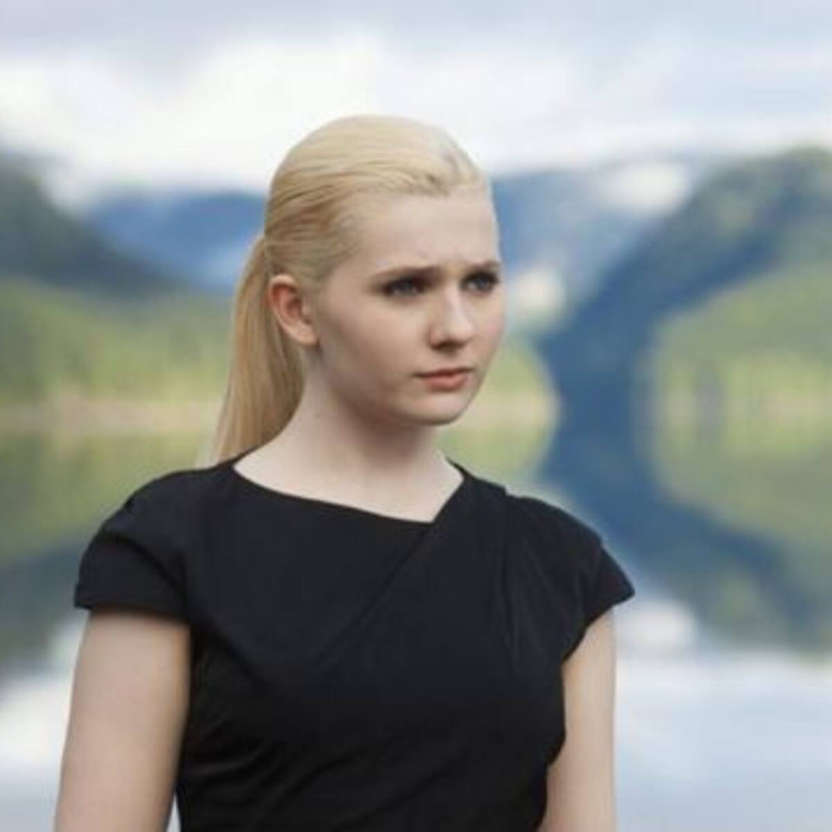 Abigail Breslin confesó haber sido abusada sexualmente