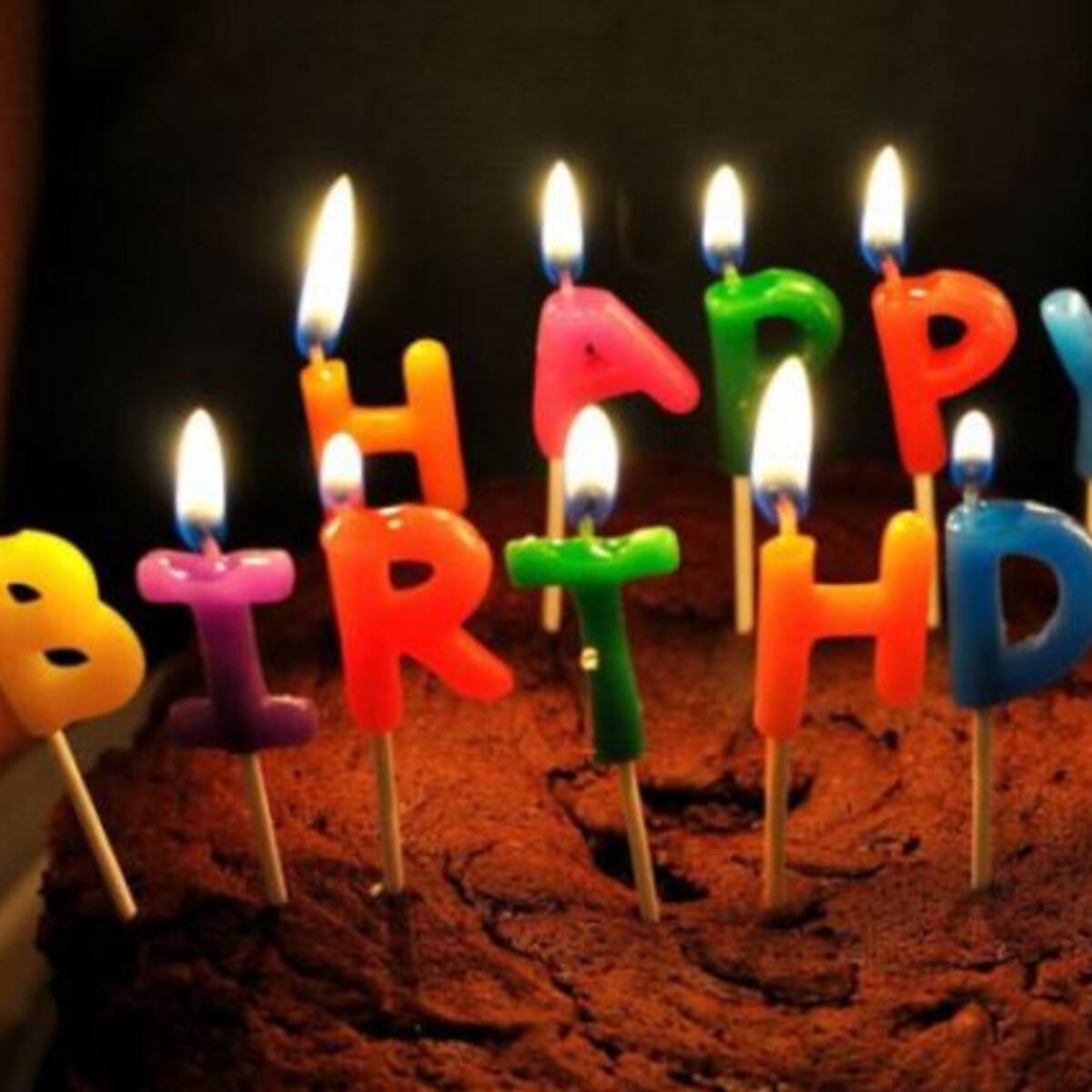 ¡Sorprende a esa persona que está de cumpleaños con el Cornetazo Feliz en La Ducha Teléfono!