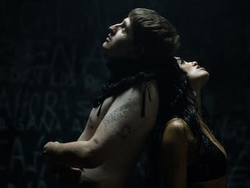 Lali y Dillom lanzan "33", el último sencillo del próximo álbum de la cantante