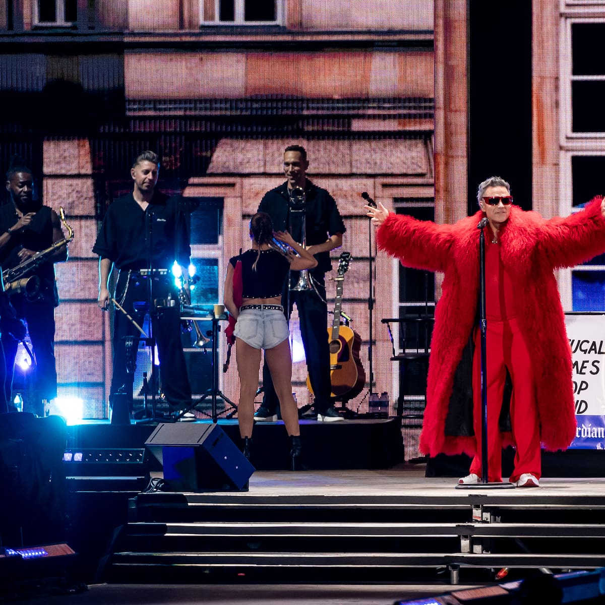 Robbie Williams en Chile 2026: horarios, apertura de puertas y objetos prohibidos