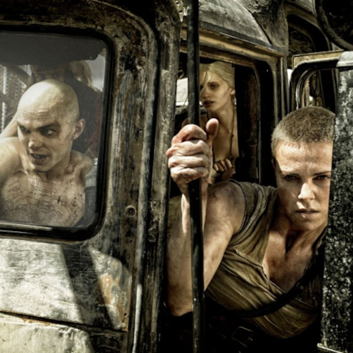 Aseguran que George Miller planea el último adiós de "Mad Max" con una película y una serie