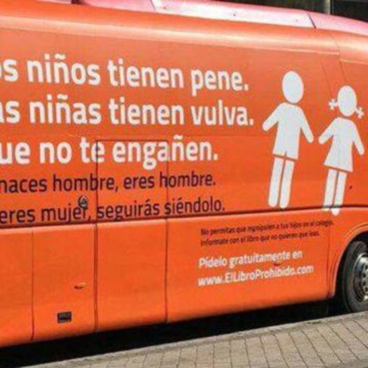 El bus que promueve la transfobia llega a nuestro país este lunes