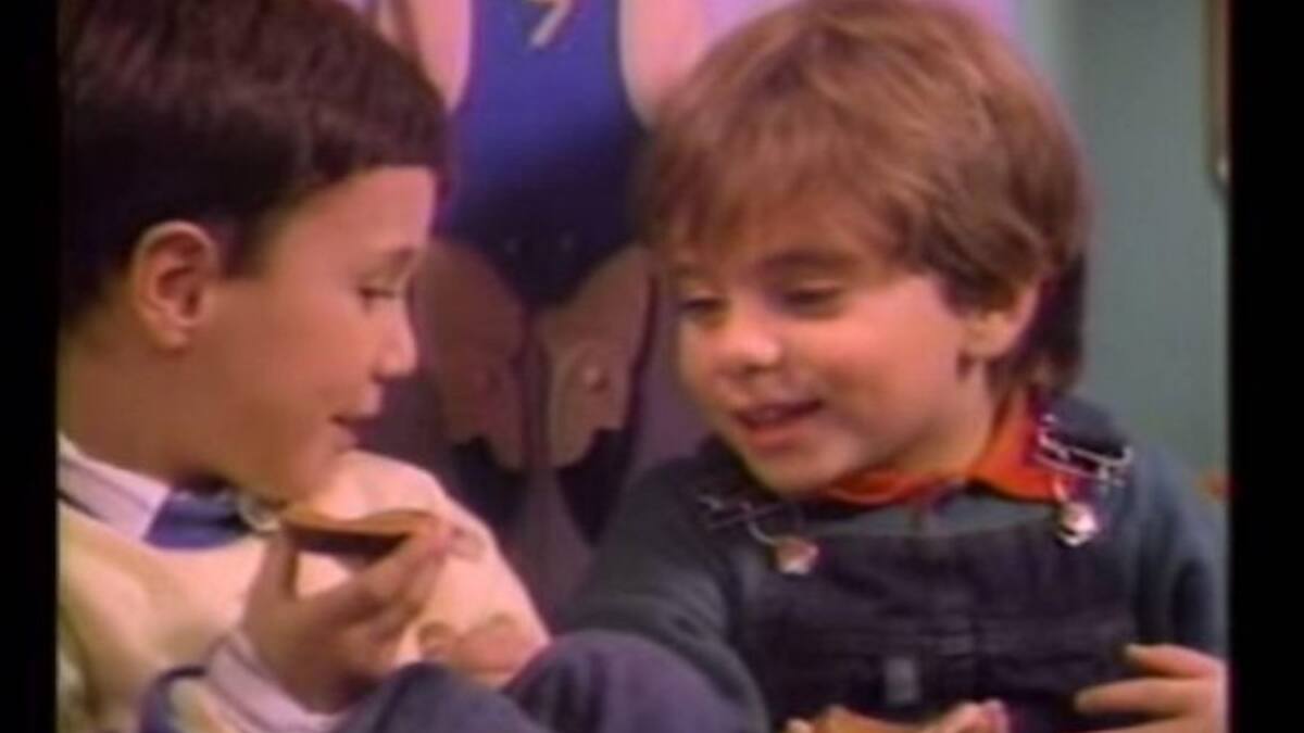 Maratón de comerciales de TV noventeros