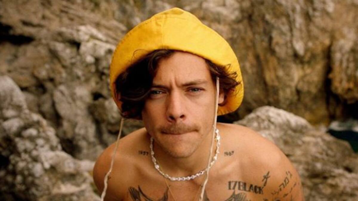 ¡Corre Harry, corre! Harry Styles lanzó «Golden», su nuevo videoclip